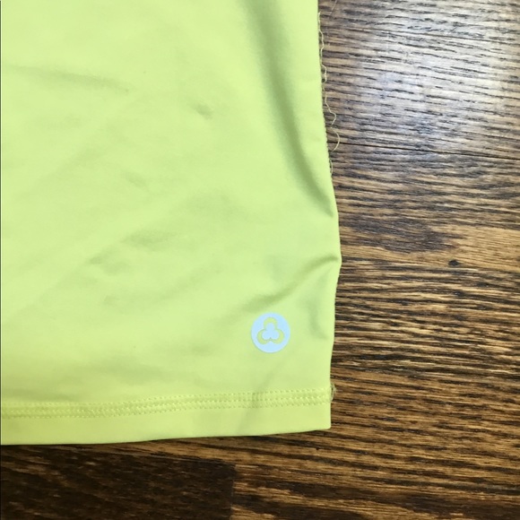 💪 Yellow Racerback Tank Top - Picture 3 of 6